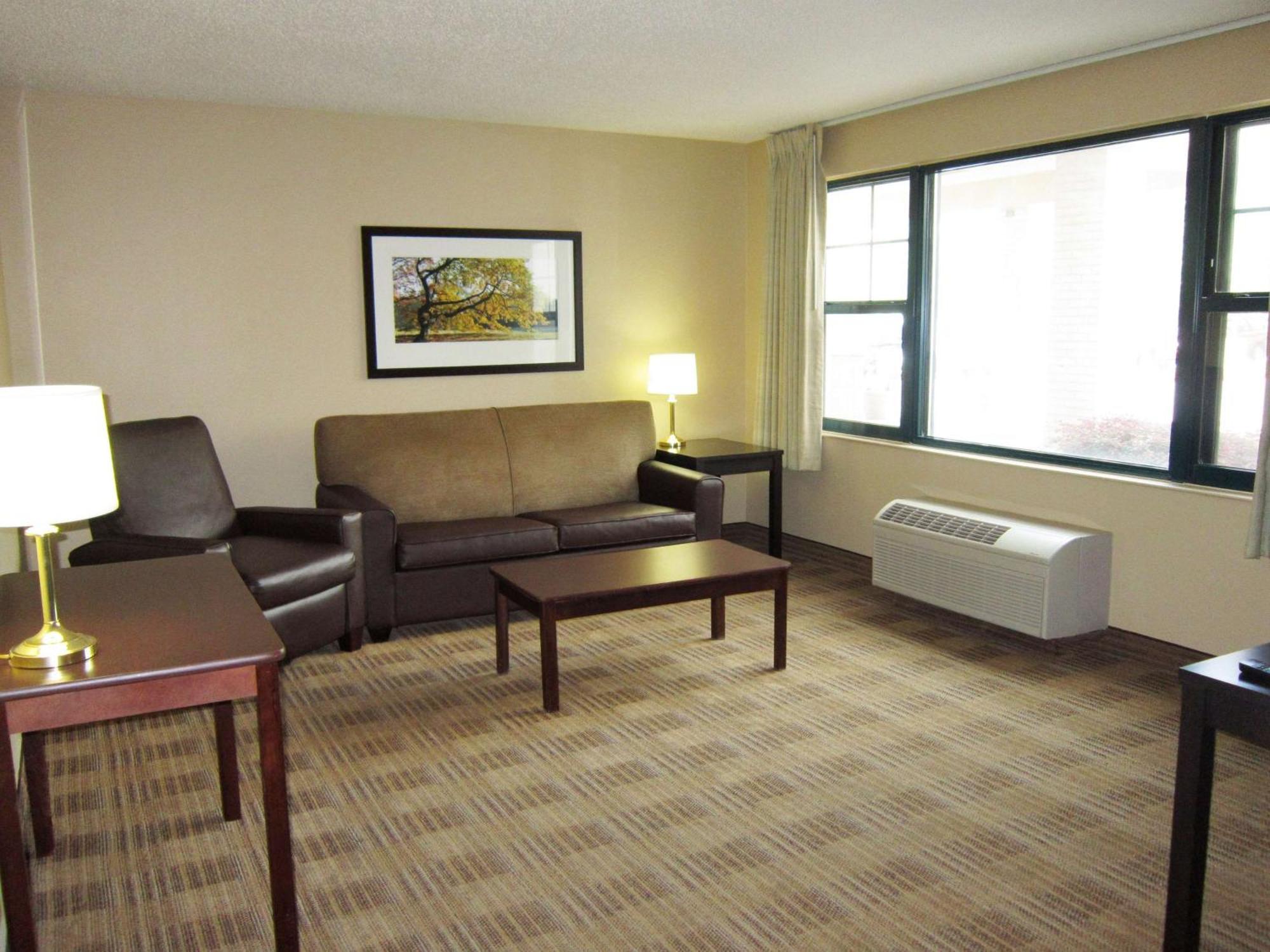 Extended Stay America Select Suites - Hartford - Manchester Zewnętrze zdjęcie