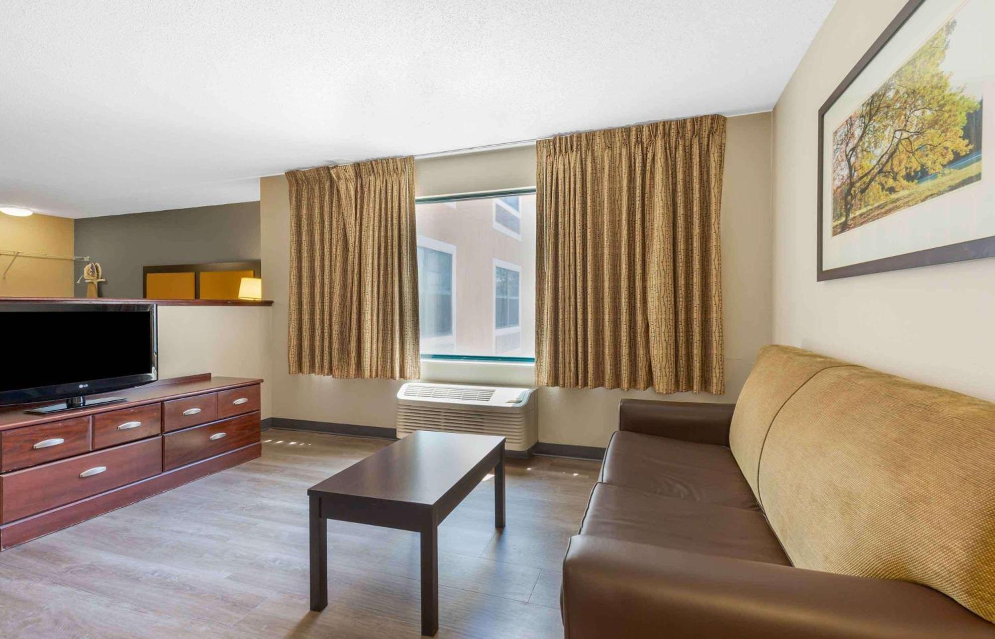 Extended Stay America Select Suites - Hartford - Manchester Zewnętrze zdjęcie