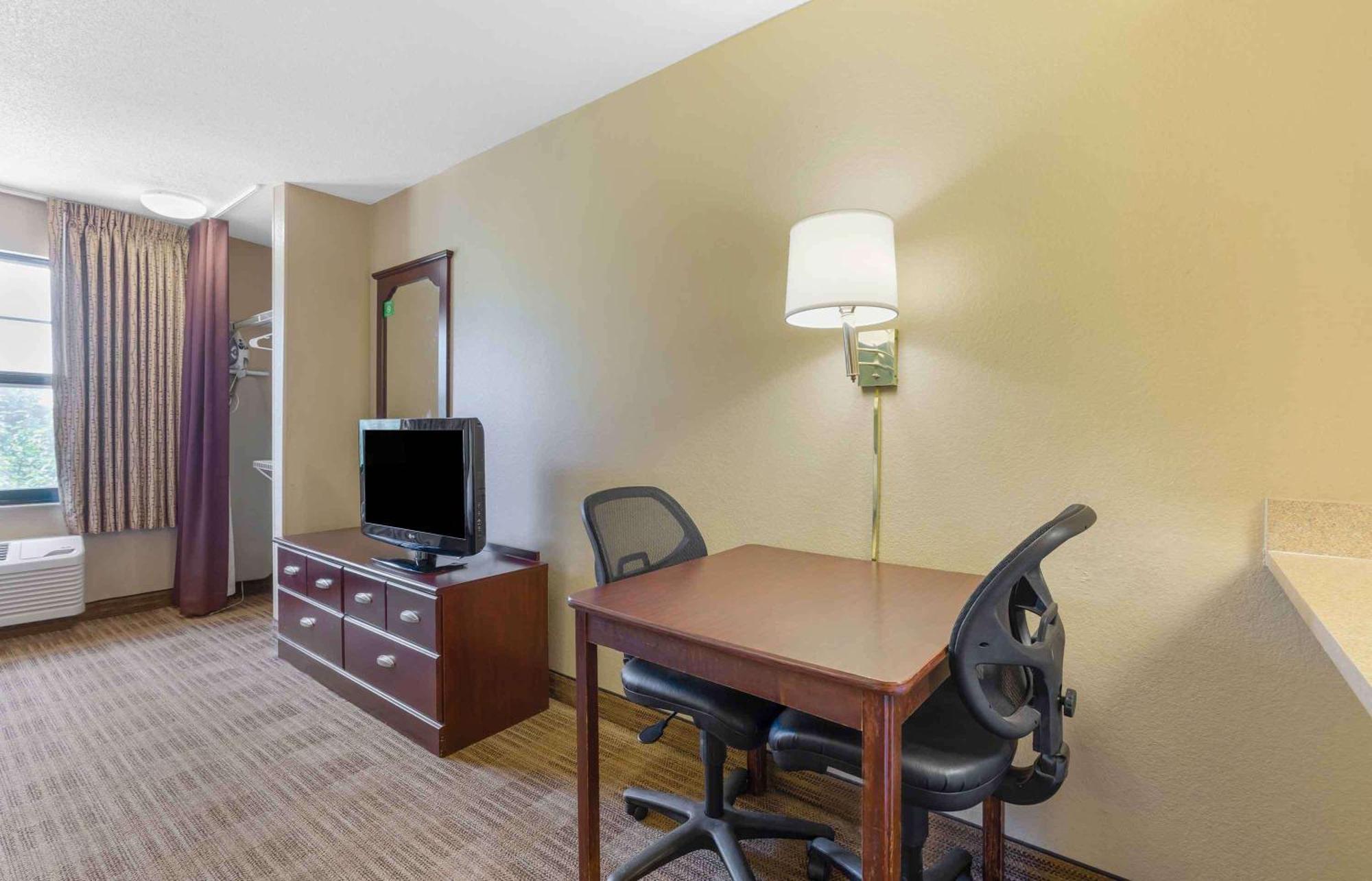 Extended Stay America Select Suites - Hartford - Manchester Zewnętrze zdjęcie