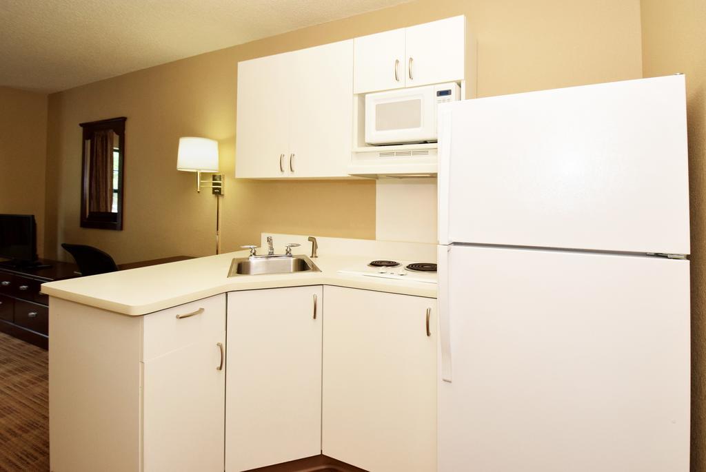 Extended Stay America Select Suites - Hartford - Manchester Zewnętrze zdjęcie